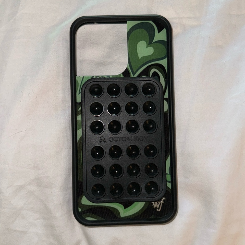 Wildflower case with Octobuddy